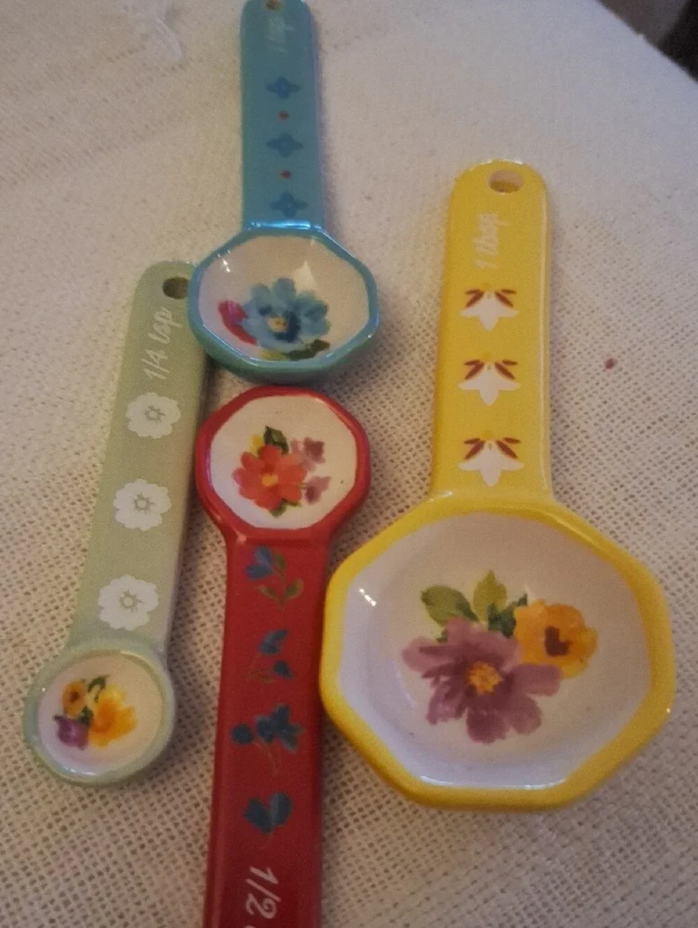 Pioneer Womab Ceramic Floral Measuring Spoon Set - Yellow, Blue, Red, Green